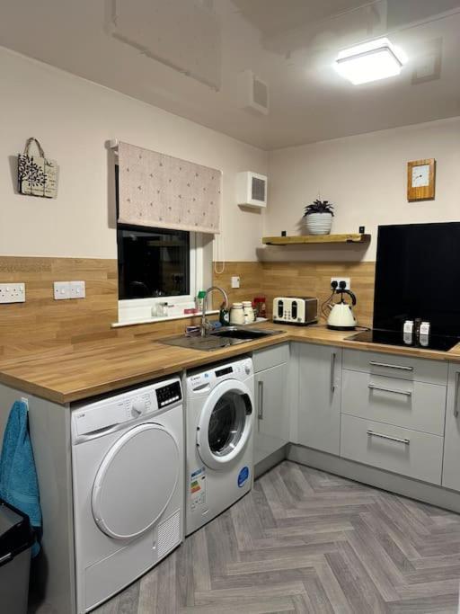 Skye'S Place Caol Екстер'єр фото